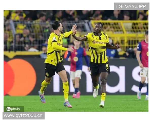 多特前锋吉拉西不满被换下拒绝与教练握手引发热议