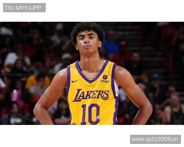 基德谈克里斯蒂状态良好并指出外线防守失误导致对手轻松得分 基德谈克里斯蒂状态良好并指出外线防守失误导致对手轻松得分