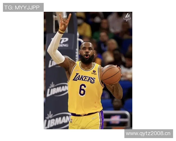 艾顿分享东契奇圣诞礼物喜悦瞬间感谢圣诞老人带来的惊喜 艾顿分享东契奇圣诞礼物喜悦瞬间感谢圣诞老人带来的惊喜